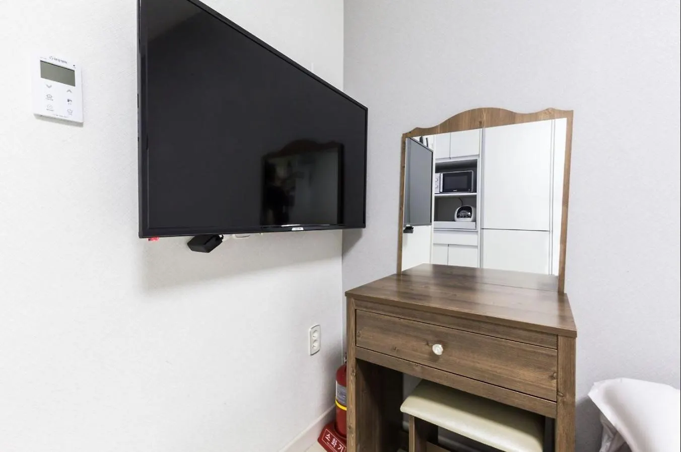 Js Hostel Seoul Hotel